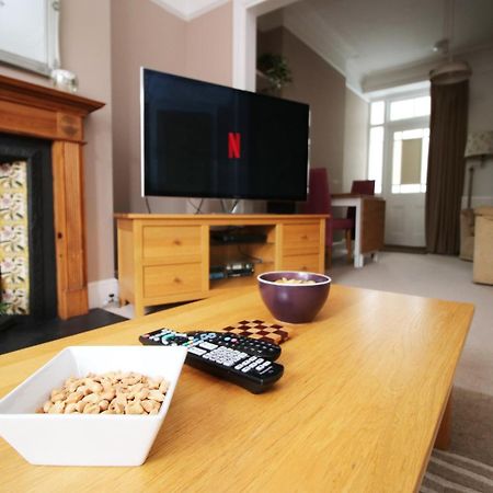 Quiet And Spacious 3 Bedroom Cardiff Buitenkant foto