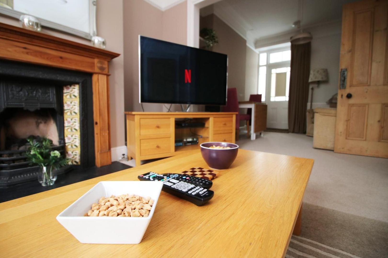 Quiet And Spacious 3 Bedroom Cardiff Buitenkant foto